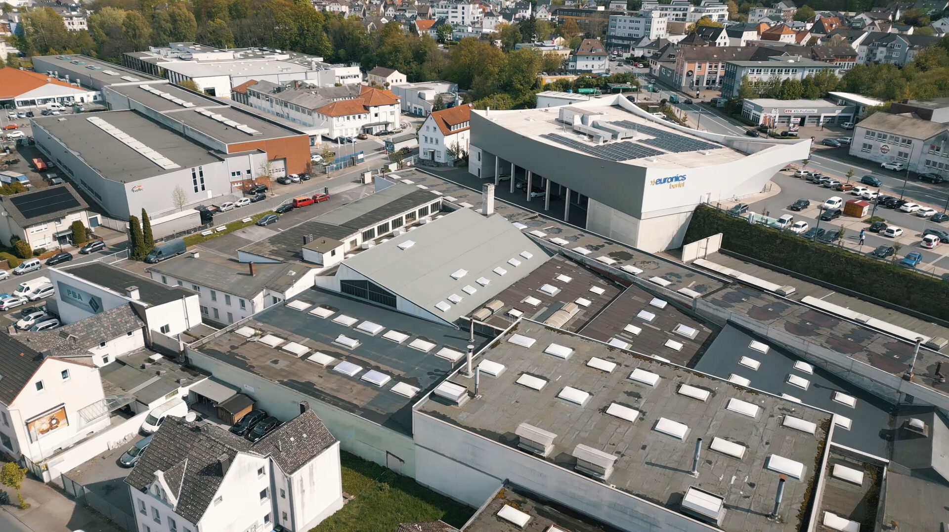 Evotec GmbH location Arnsberg – Aerial view of the 12,000 m² production facility